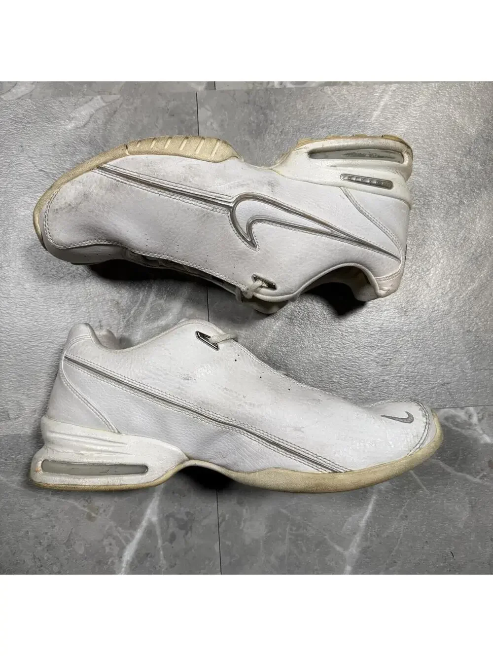 Rare vintage white Nike Air Max white trainers sneakers